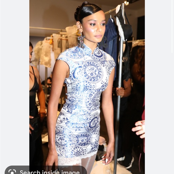 Kim Shui - Backless Qipao - L - Picture 3 of 15